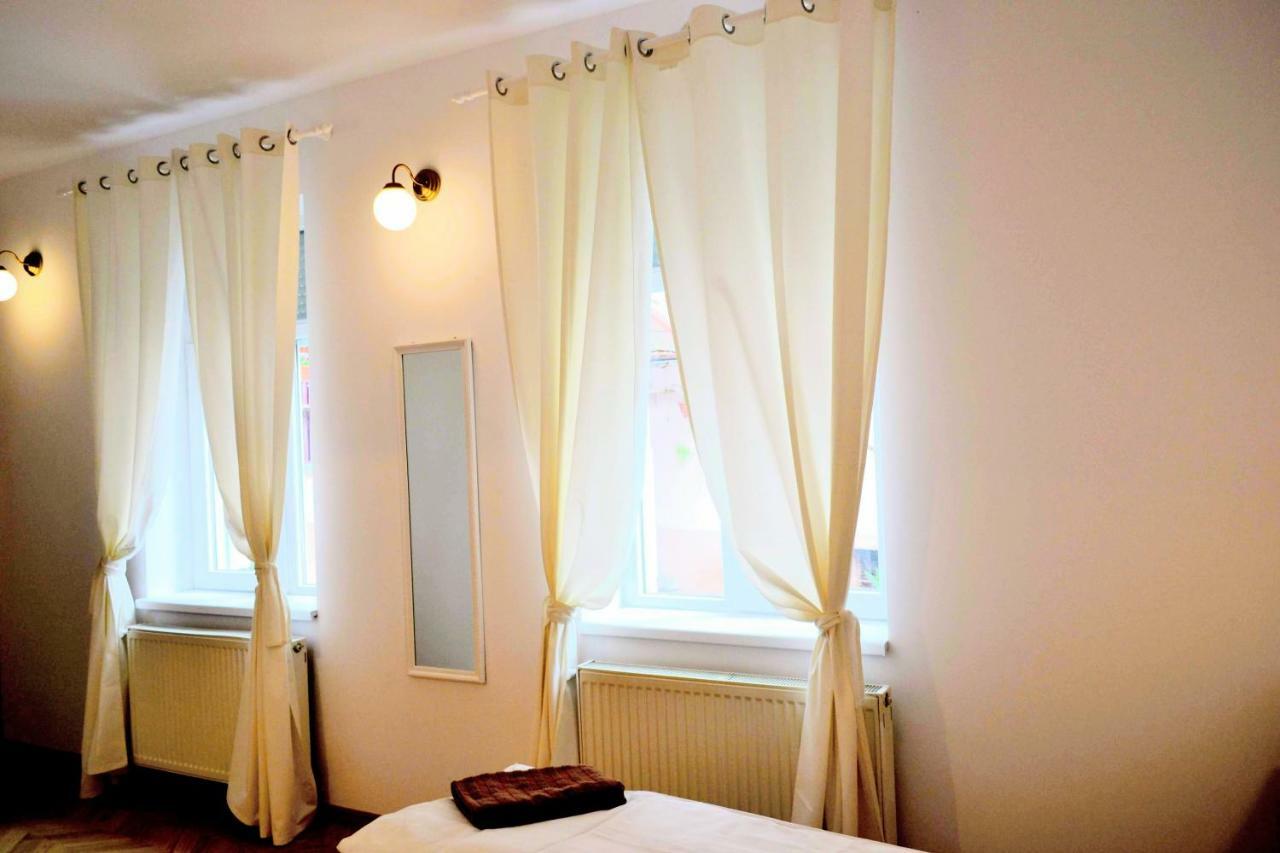 Apartament Turnul Pielarilor Studios Sibiu Exterior photo