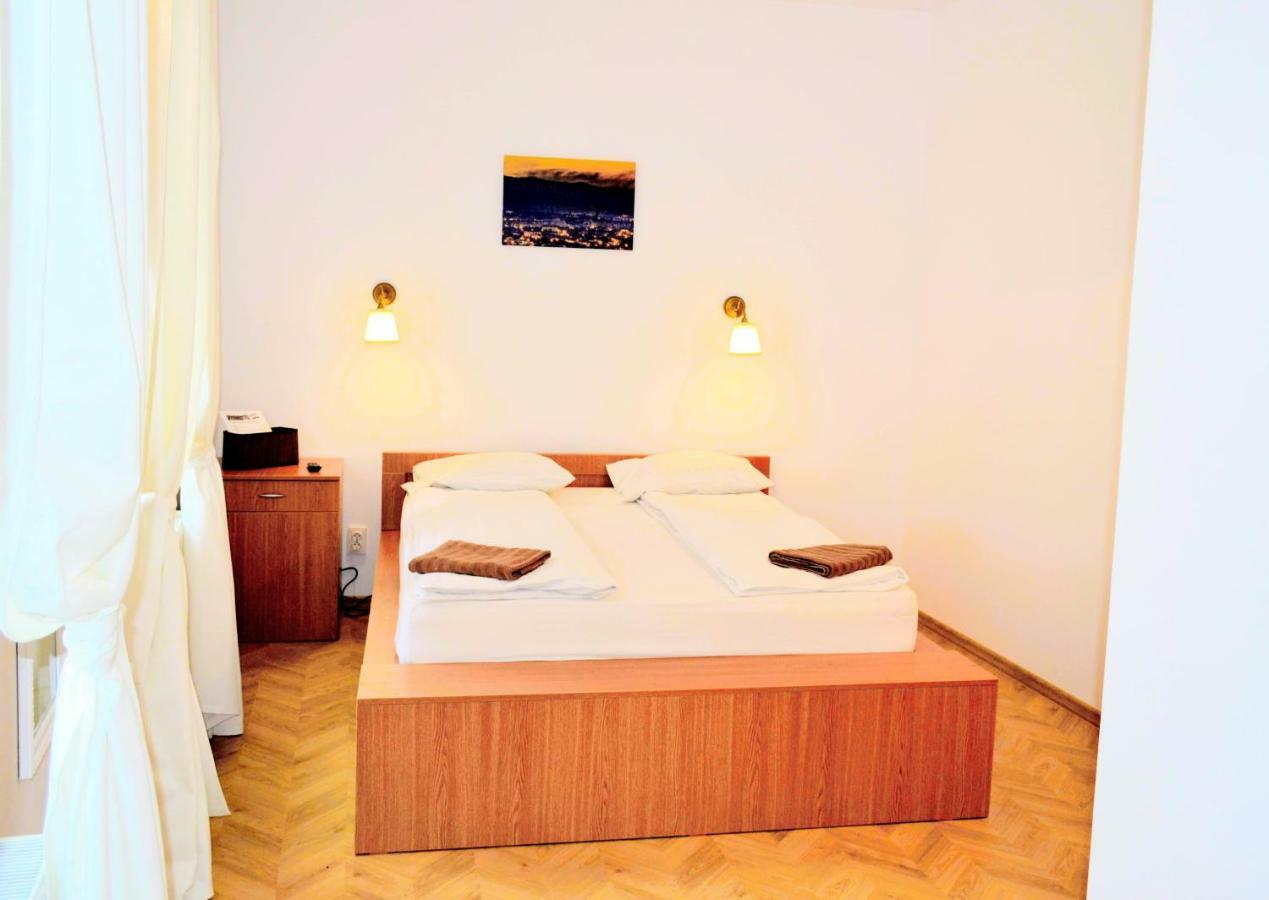 Apartament Turnul Pielarilor Studios Sibiu Exterior photo